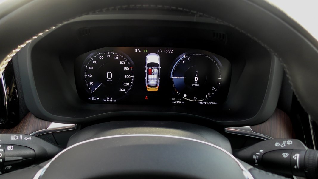 Volvo XC60, руль, рулевая колонка, фото