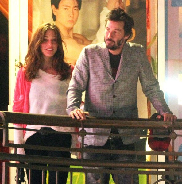 Холли Мейер-Шайер, Киану Ривз