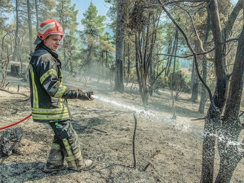 пожар в Греции, ГСЧС, пожарные, лесные пожары