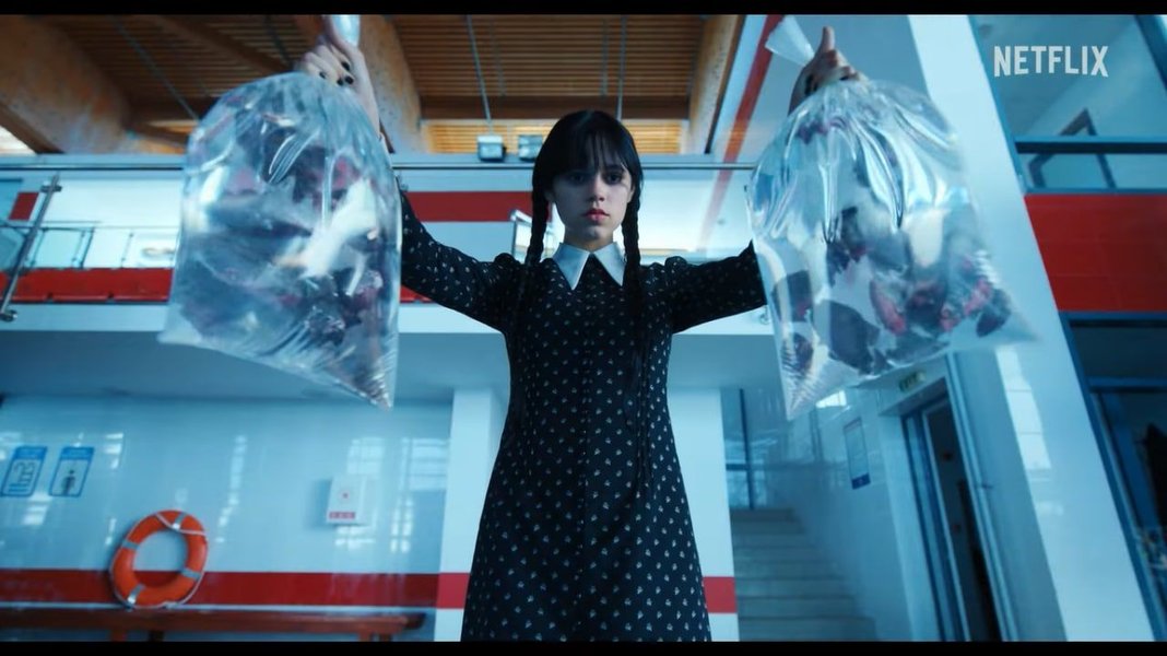 Первый сезон сериала "Среда"