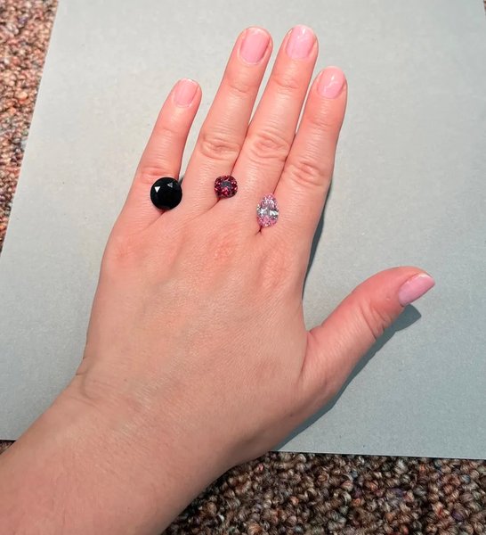 разноцветные алмазы