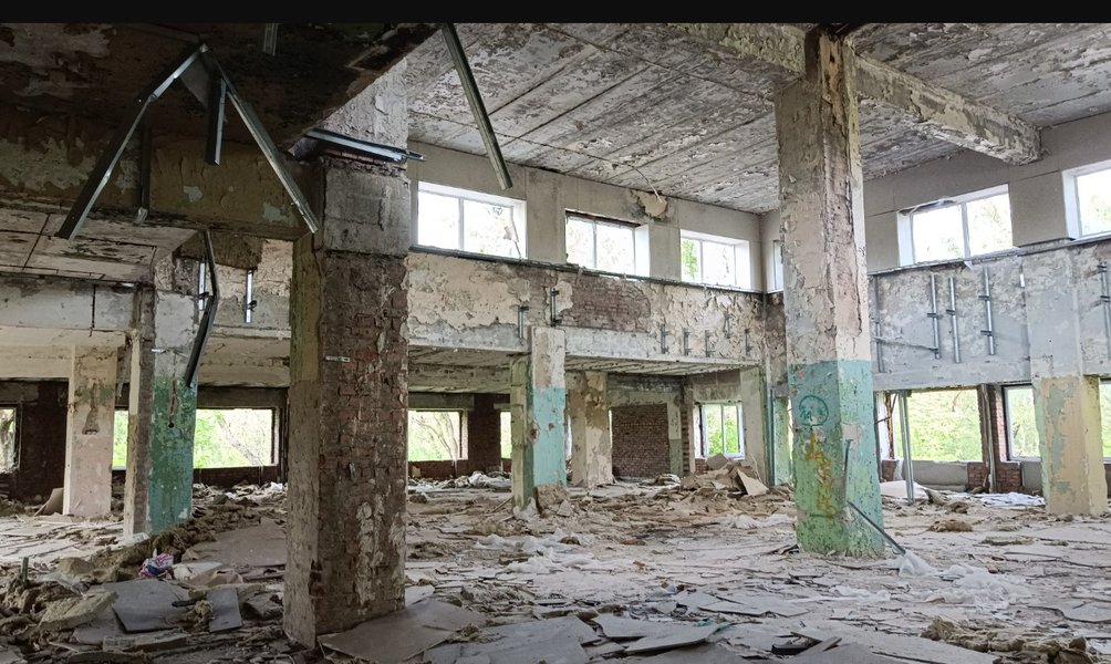 Руины в Батайске, бывший аэродром (2023)