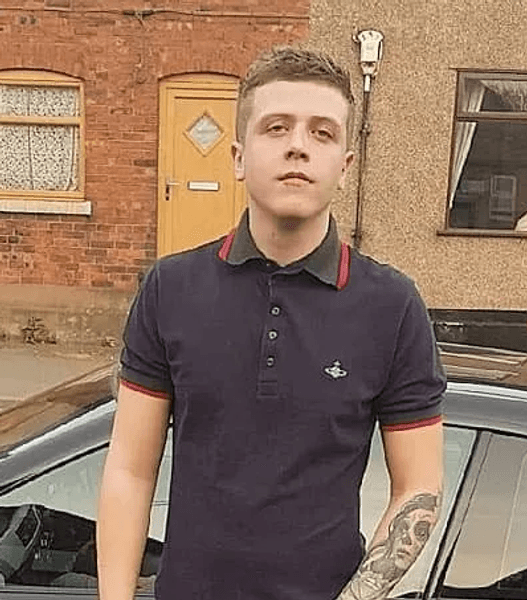 Женщина сбила машиной своего парня, приревновала парня, убила парня, судебное расследование, суд, вечеринка, фото с другой девушкой