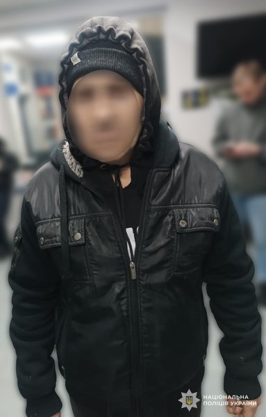 Поліція затримала нападника на військового ТЦК зі Стрию