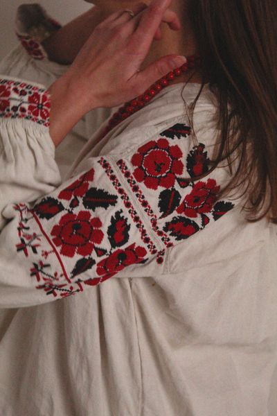 Вышиванка из Хмельницкой области начала ХХ века. фото