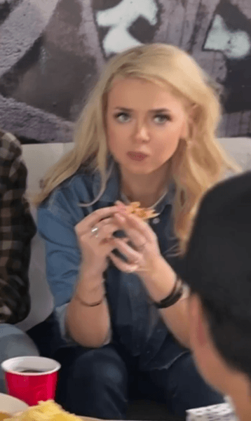 Алина Гросу