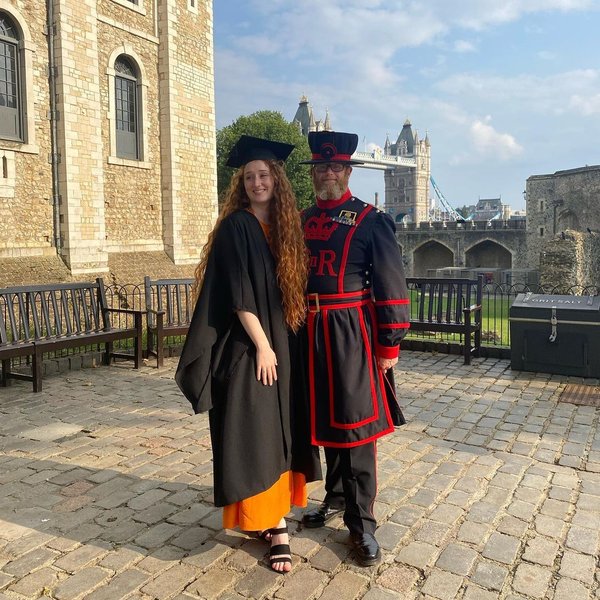 лондонский тауэр, меган коулсон, бифитер, тауэр, ворон