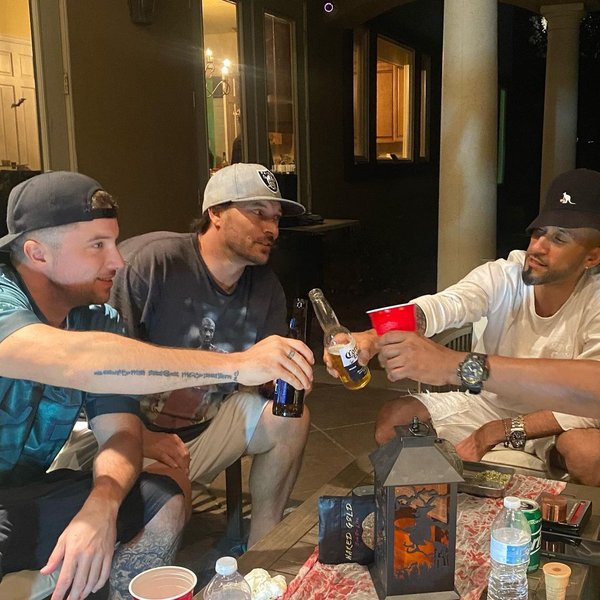 Кевин Федерлайн отдых