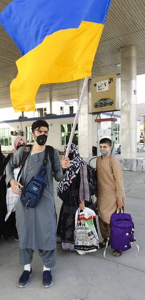 афганистан, эвакуация, украинцы