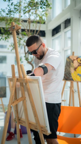 Захар Бирюков за работой