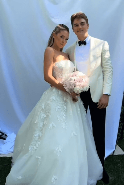 Жена миллиардера, Кэтрин Асплунд, жена миллиардера попала в скандал, скандал в соцсетях, аккаунт в соцсетях, свадебная церемония