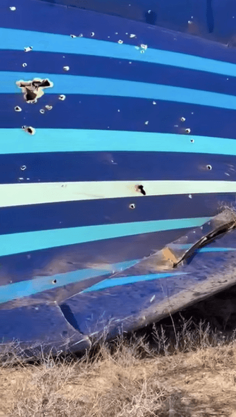 самолет Azerbaijan Airlines, разбился самолет