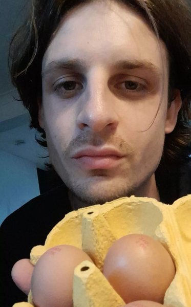 Британский журналист решил повторить популярную диету съел 36 яиц за день