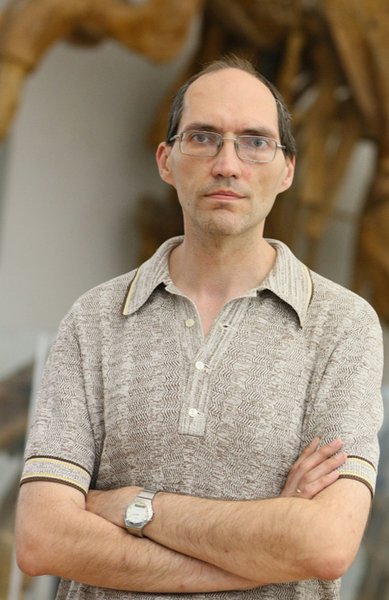 

Игорь Дзеверин: "Эволюция человека как вида затормозилась"
