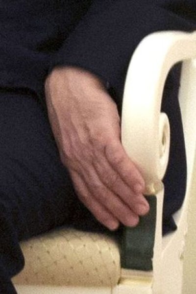 рука путина Рука Владимира Путина