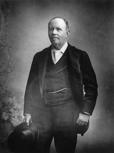 

Томас Сазерленд
