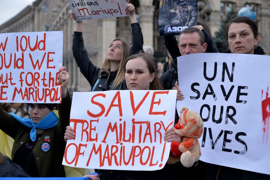 Мітинги на підтримку захисників Маріуполя