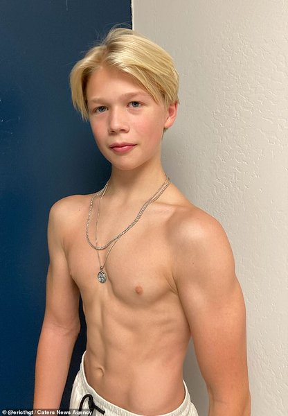 13-летний бодибилдер