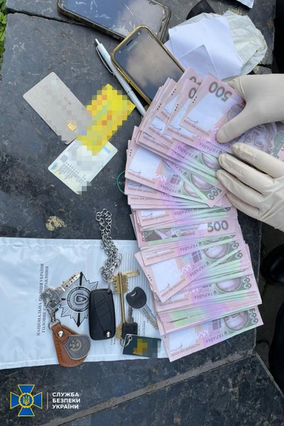 СБУ ликвидировала схему по подделке документов для въезда в ЕС