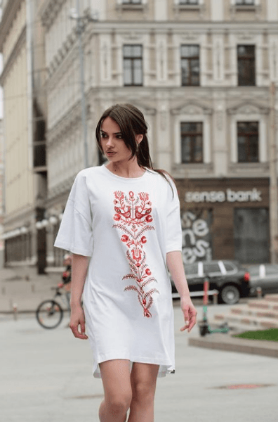 В коллекции Полины Редчик — модели с украинским характером