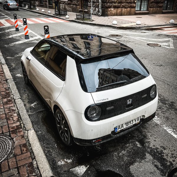 електромобіль хонда е, електромобіль Honda e, електромобіль Honda, Honda e, електрокар Honda