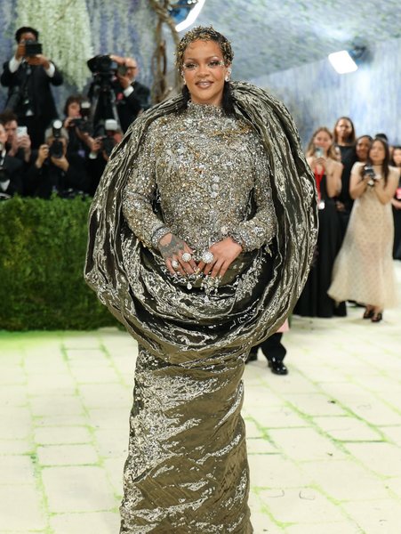 шокуючі образи на Met Gala