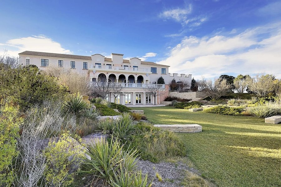 ранчо зорро, джеффри эпштейн, джеффри  эпштейн ранчо