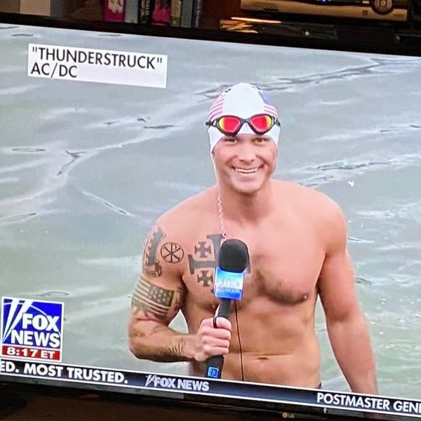 Пит Хегсет, министр обороны сша, татуировки пита хегсета, пит хегсет татуировки