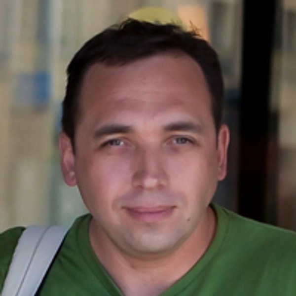 
Игорь Бигдан
о разнице между блогерами и политиками
