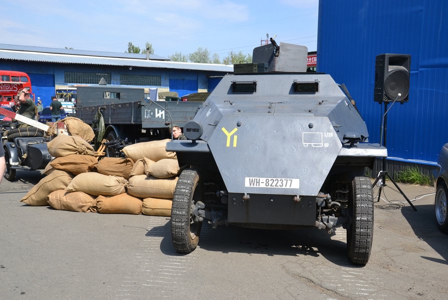 бронетранспортёр