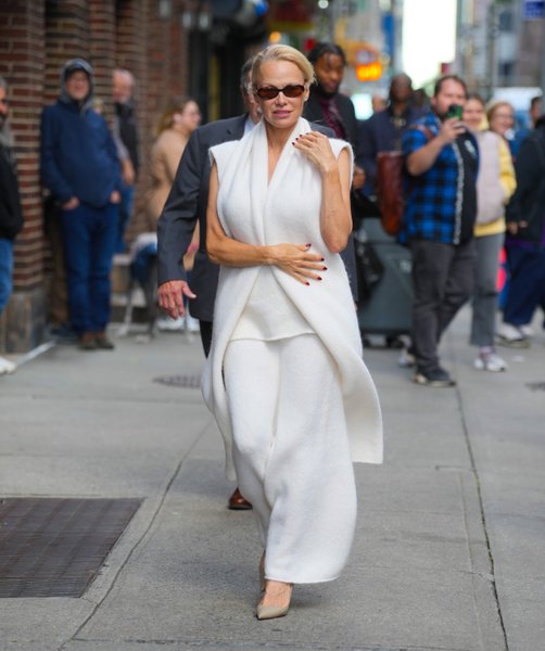 Памела Андерсон