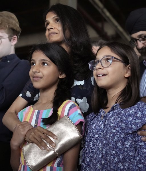 дочери Риши Сунака