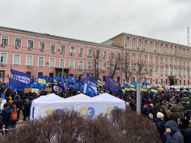 порошенко арест, суд над порошенко онлайн, порошенко в суде сегодня, порошенко украина, арест порошенко, порошенко предъявили обвинение, обвинение порошенко в госизмене, порошенко предъявили обвинение в госизмене, порошенко госизмена в чем заключается