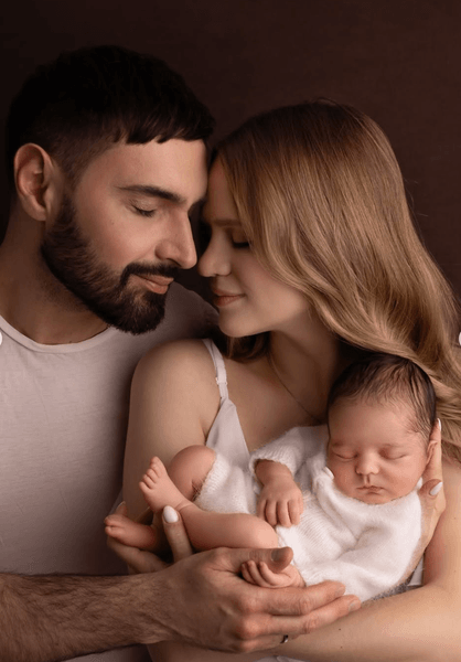 Віталій Козловський та Юлія Бакуменко із сином