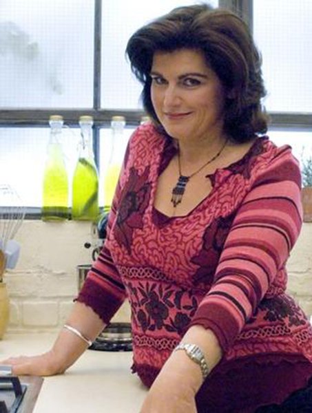 

Диана Генри: Я долго ждала момента, когда еда, в которую я влюбилась 25 лет назад, доберется до европейских кухонь
