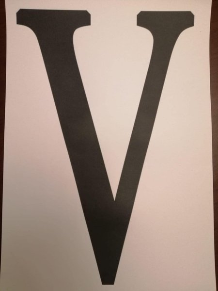 буква V