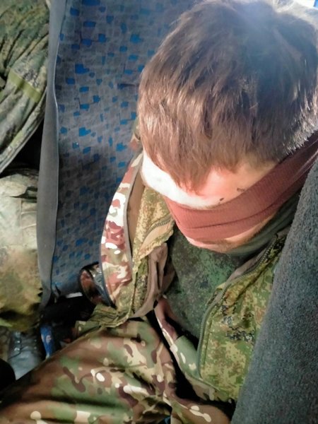 пленные российские солдаты, украина, войска, бои