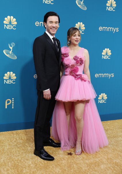 кейли куоко, беременность, теория большого взрыва, том пелфри