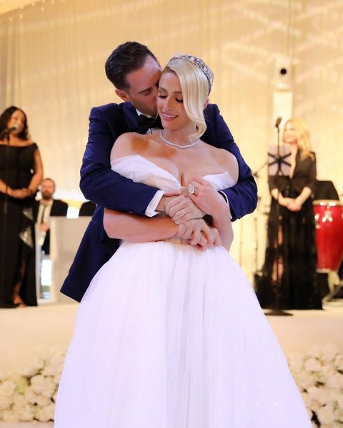 пэрис хилтон, свадьба, картер реум