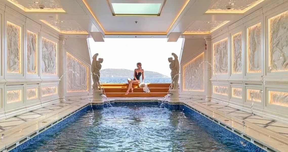 Суперяхта, яхта, Леона Суперяхта, яхта, Леона, плавателен съд, кораб, луксозна яхта, скъпа яхта, много лукс, вътрешен басейн, злато, дизайн, интериор