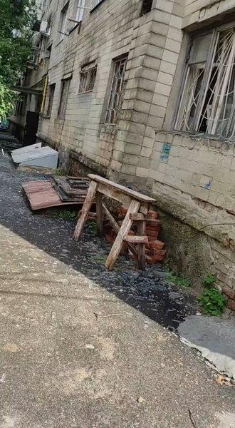 Наслідки ракетного удару по Полтавському району