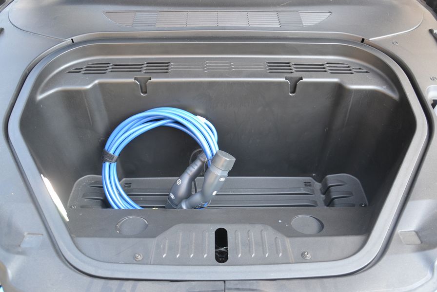 Ford Mustang Mach-E, новый Ford Mustang Mach-E, электромобиль Ford Mustang, кроссовер Ford Mustang