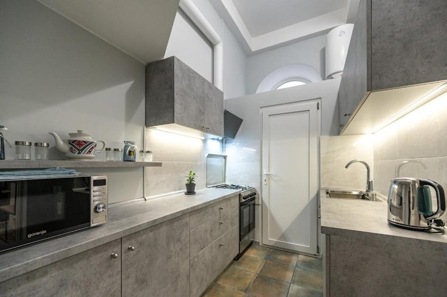 Апартаменти в Одесі - ціни від 1500-4000 грн/доба (Центр, Аркадія), до 6000-12000+ грн/доба (будиночок із джакузі та терасою)