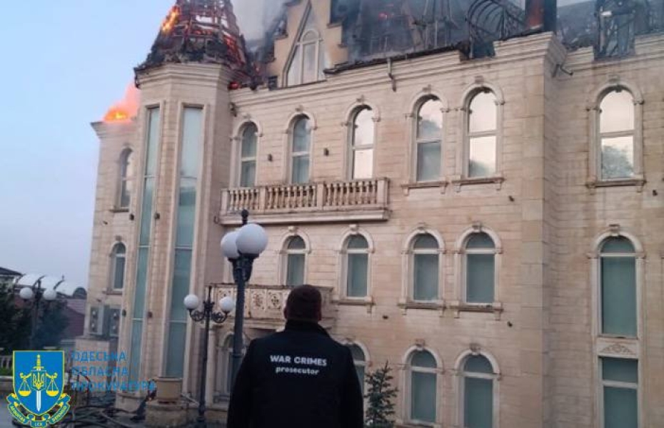 постраждала будівля в Одесі Обстріл Одеси 29 квітня, пожежа, балістика
