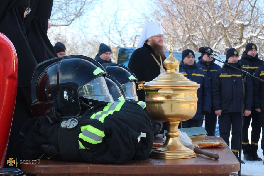 монахини, добровольцы, пожарные, ГСЧС