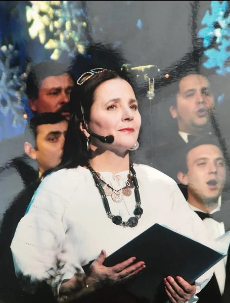 Артистка Ніна Матвієнко
