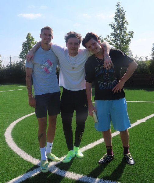 Сини Девіда й Вікторії Бекхем