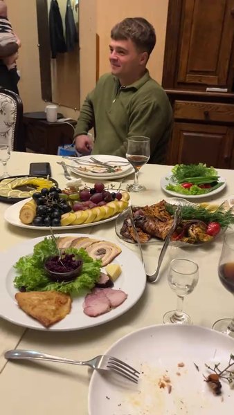Блюда на столе