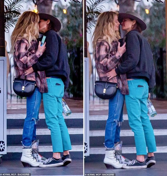 эмбер херд, поцелуй