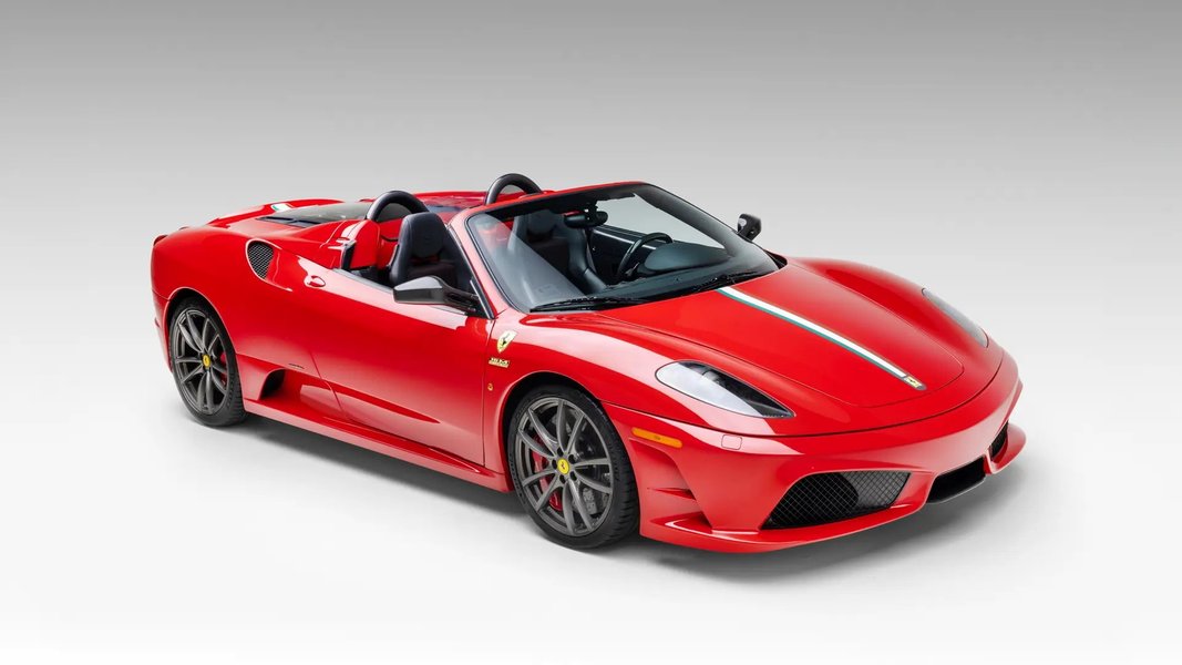Ferrari Scuderia Spider 16M